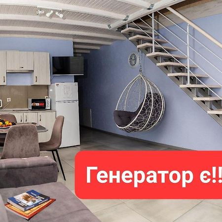 Апартаменти Дворівневі На Віллі С Садом Kiev Luaran gambar